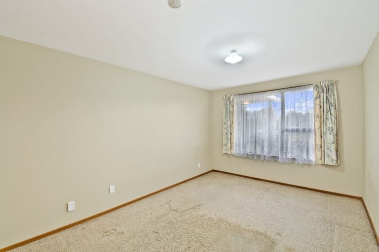 Photo of property in 99a Lancewood Drive, Halswell, Christchurch, 8025