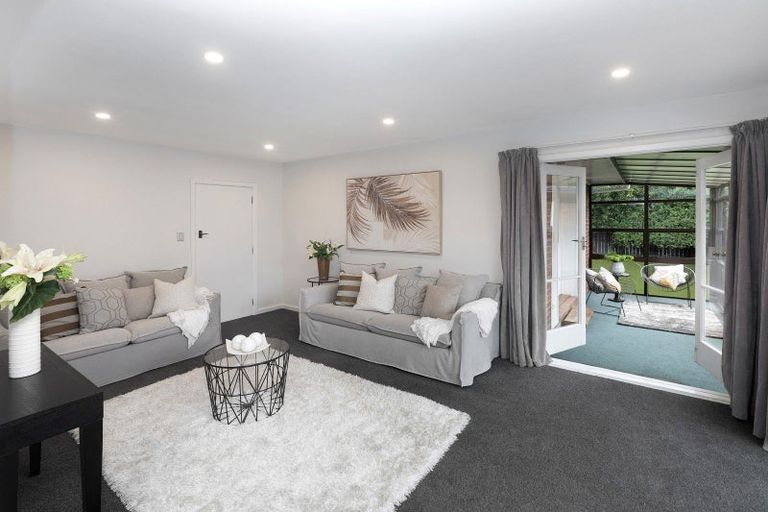 Photo of property in 1/1 Greers Road, Ilam, Christchurch, 8041