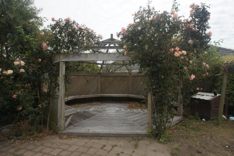 Photo of property in 52 Blue Gum Place, New Brighton, Christchurch, 8083