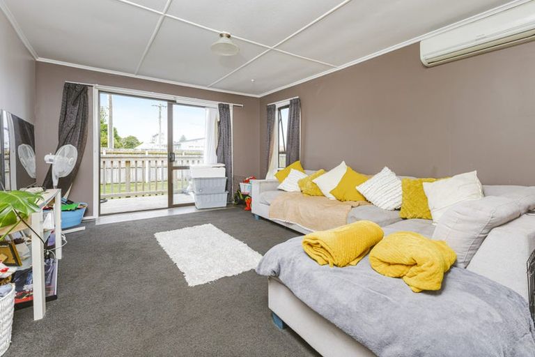 Photo of property in 1/65 Cambridge Terrace, Papatoetoe, Auckland, 2025
