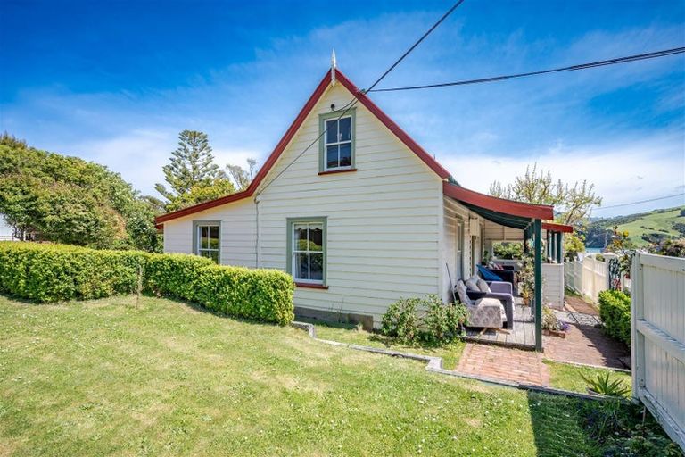 Photo of property in 26 Rue Benoit, Akaroa, 7520