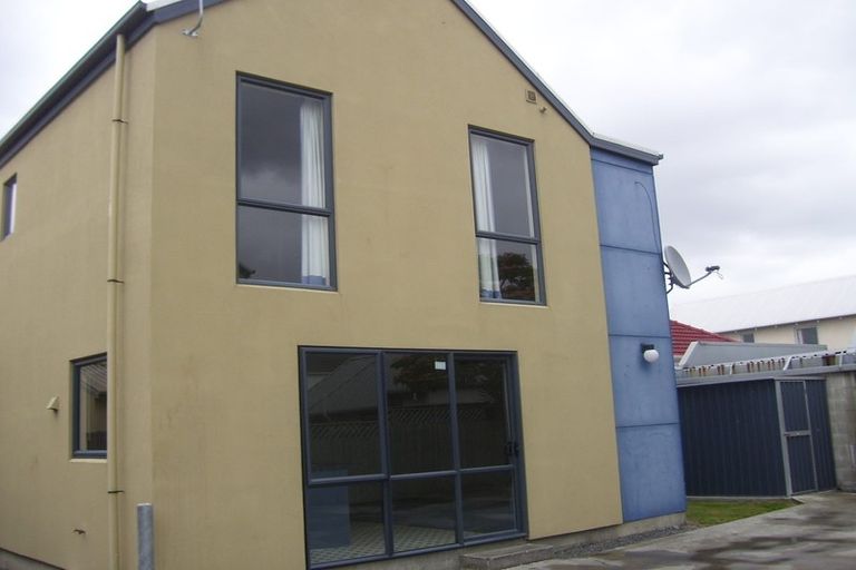 Photo of property in 102 Elizabeth Street, Riccarton, Christchurch, 8041