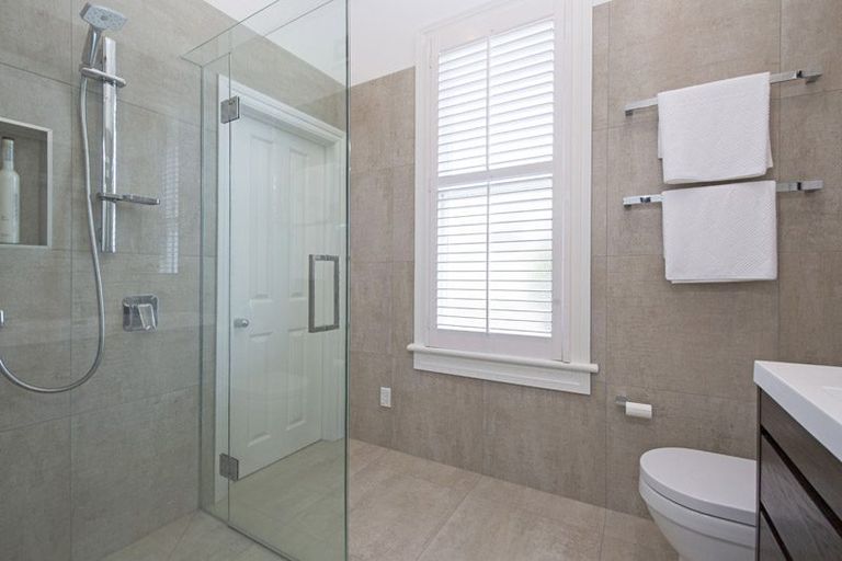 Photo of property in 11 Vine Street, Saint Marys Bay, Auckland, 1011
