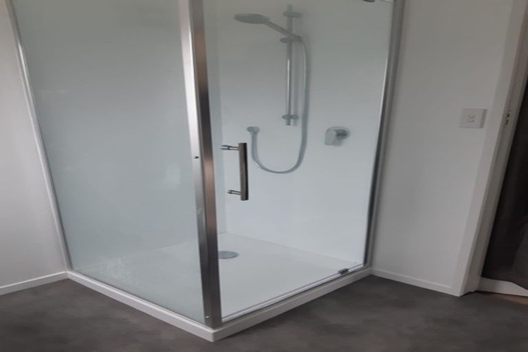 Photo of property in 12 Ruawai Road, Mount Wellington, Auckland, 1060