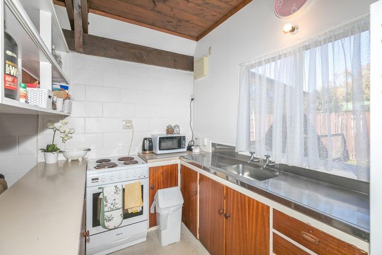 Photo of property in 7a June Place, Hamilton East, Hamilton, 3216