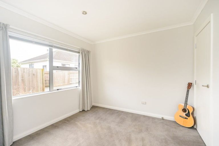 Photo of property in 28a South Street, West End, Palmerston North, 4410