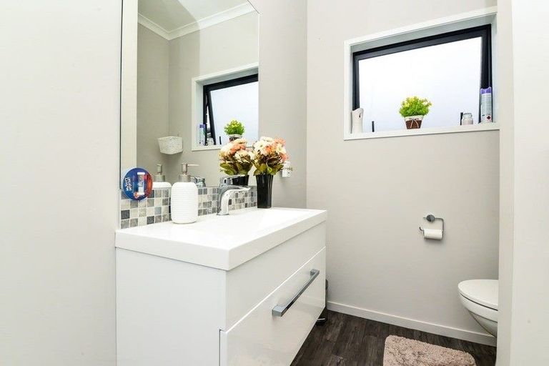 Photo of property in 3/16 Jones Crescent, Melville, Hamilton, 3206