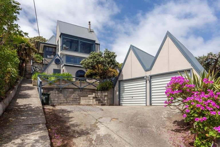 Photo of property in 62 The Parade, Paekakariki, 5034