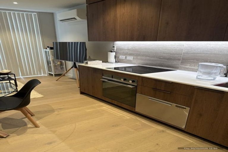 Photo of property in 104/21 Pennant Street, Long Bay, Auckland, 0630