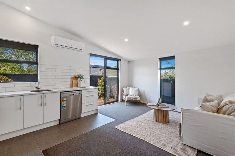 Photo of property in 8/48 Mathesons Road, Phillipstown, Christchurch, 8011