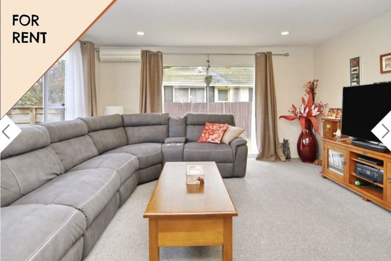 Photo of property in 1/6 Ingrid Street, Parklands, Christchurch, 8083