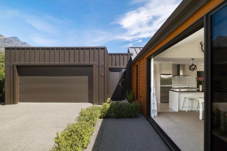 Photo of property in 7 Fife Court, Jacks Point, Queenstown, 9371