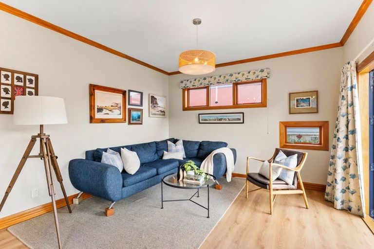 Photo of property in 37 Athens Street, Miramar, Wellington, 6022