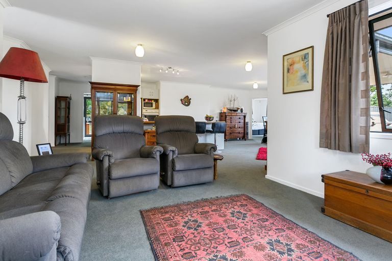 Photo of property in 2 Lake View Drive, Karapiro, Cambridge, 3494
