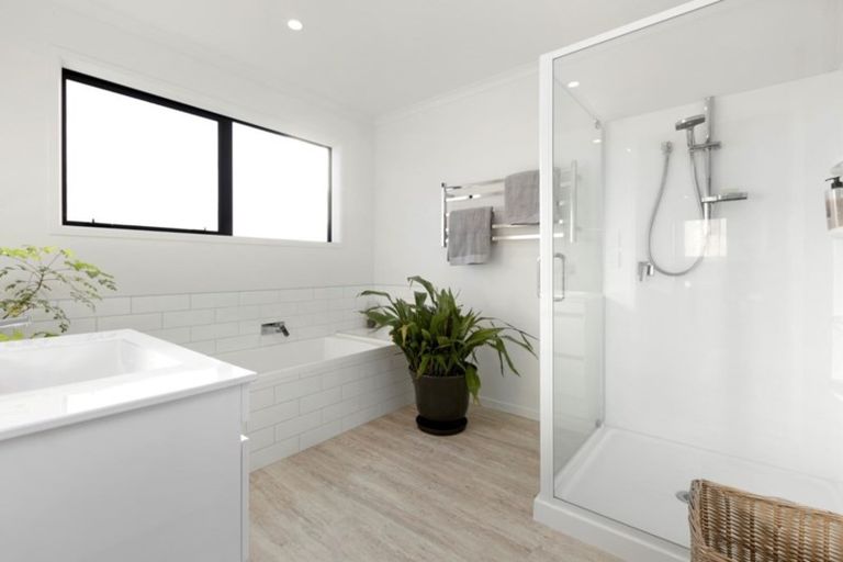 Photo of property in 3 Herring Place, Omokoroa, 3114