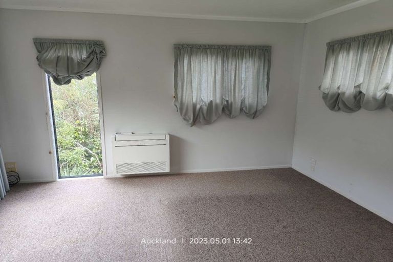 Photo of property in 30a Kiteroa Terrace, Rothesay Bay, Auckland, 0630