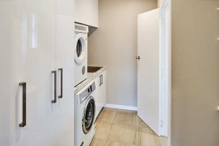 Photo of property in 25 Punjab Street, Khandallah, Wellington, 6035