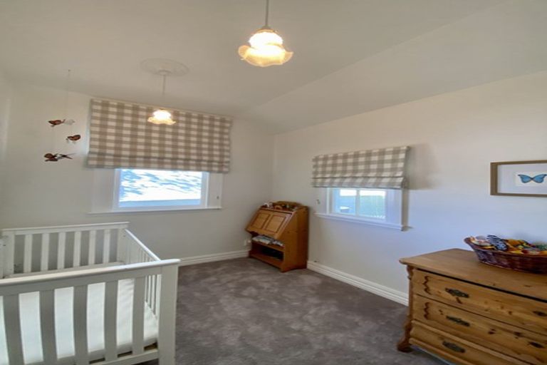 Photo of property in 49 Aurora Terrace, Kelburn, Wellington, 6012