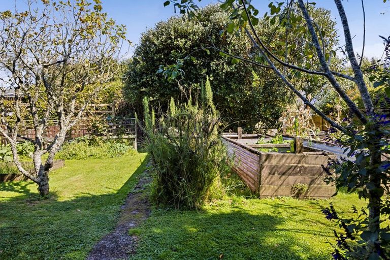 Photo of property in 36 Percy Avenue, Stratford, 4332