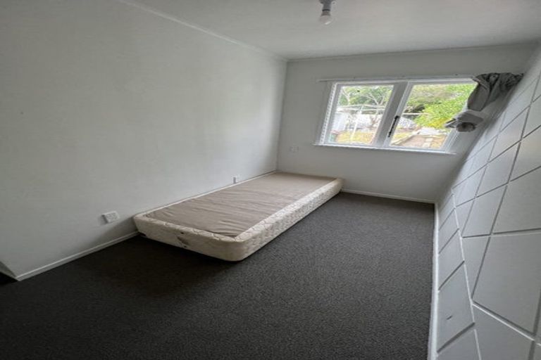 Photo of property in 1/7 Te Wharepouri Street, Berhampore, Wellington, 6023