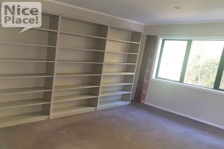 Photo of property in 67 Downing Street, Crofton Downs, Wellington, 6035