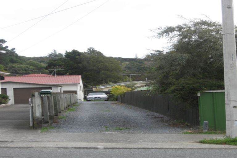 Photo of property in 70 Horoeka Street, Stokes Valley, Lower Hutt, 5019
