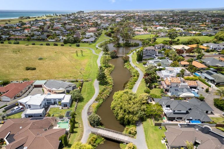 Photo of property in 40b Hartford Avenue, Papamoa Beach, Papamoa, 3118