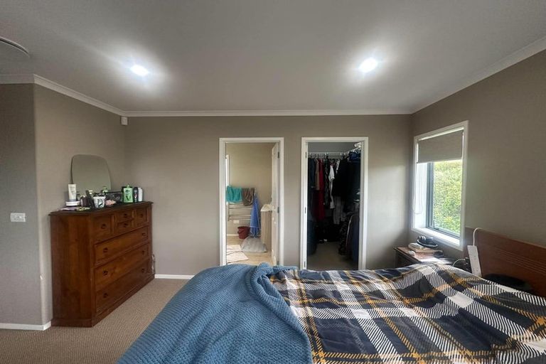Photo of property in 4 Bluejacket Place, Whitby, Porirua, 5024