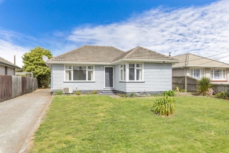 Photo of property in 19 Matangi Street, Hei Hei, Christchurch, 8042