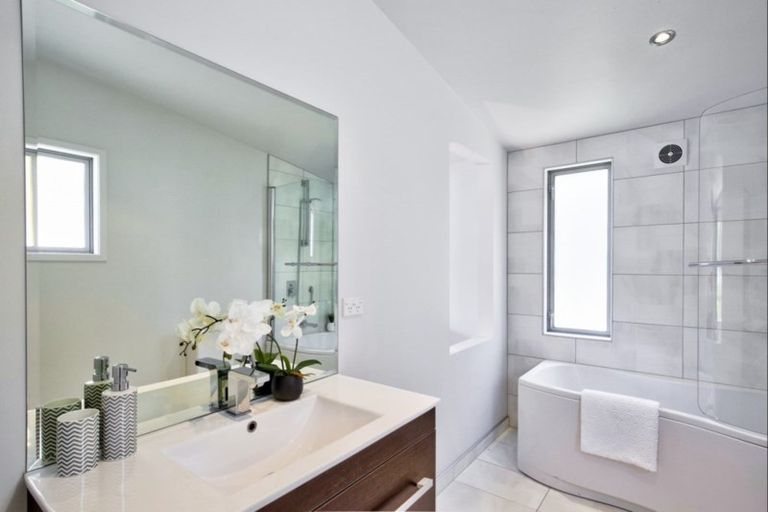 Photo of property in 40a Willow Place, Kawarau Falls, Queenstown, 9300