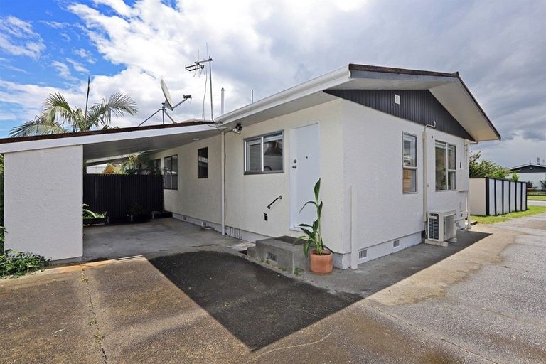 Photo of property in 27 York Avenue, Tamatea, Napier, 4112
