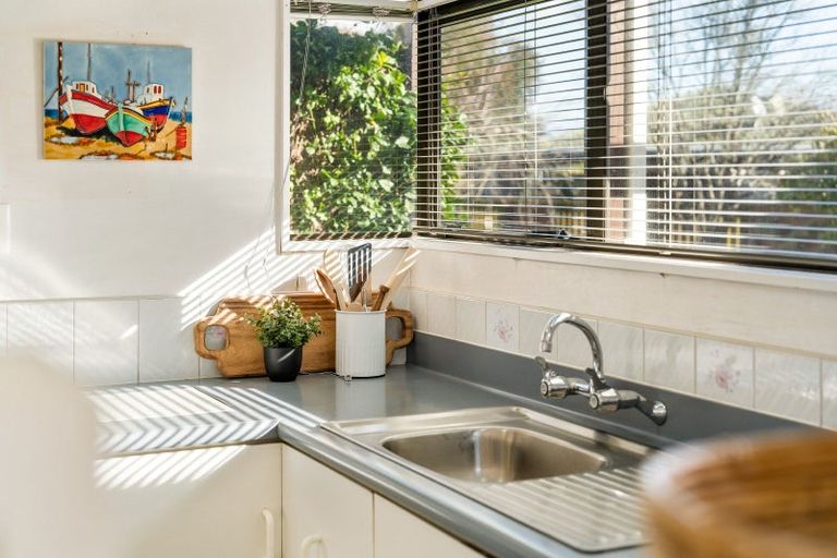 Photo of property in 16 Kane Road, Papamoa Beach, Papamoa, 3118