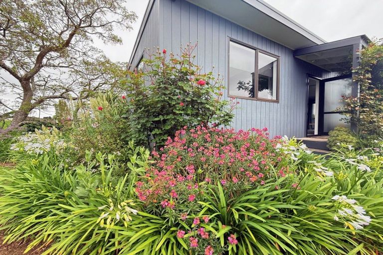 Photo of property in 154 Ohinepanea Road, Pukehina, Te Puke, 3186