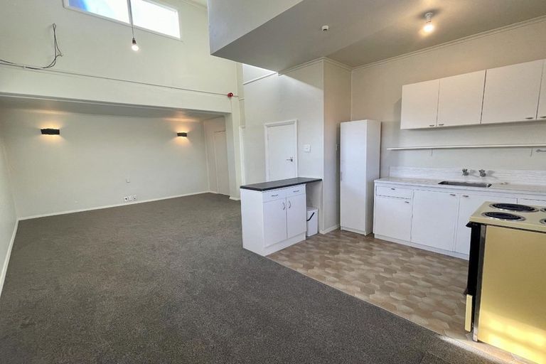 Photo of property in Queens Chambers, 204/220 Main Street, Upper Hutt, 5018