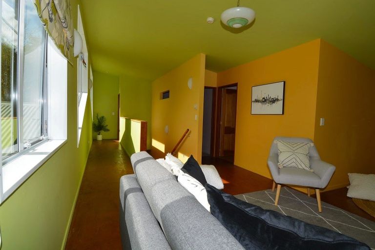 Photo of property in 33 Rakiura Parade, Otatara, Invercargill, 9879