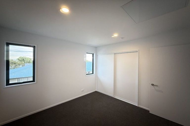 Photo of property in 4/26 Hargest Crescent, Sydenham, Christchurch, 8023