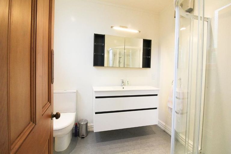 Photo of property in 35 Crosby Street, Mornington, Dunedin, 9011