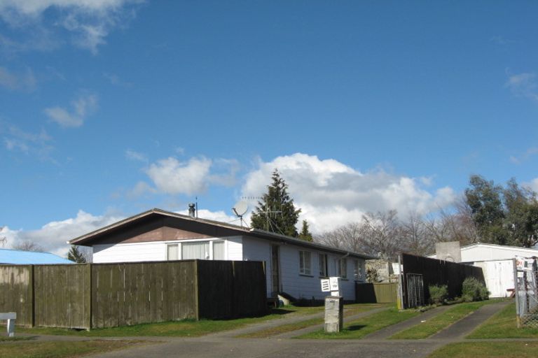 Photo of property in 19 Maria Place, Turangi, 3334