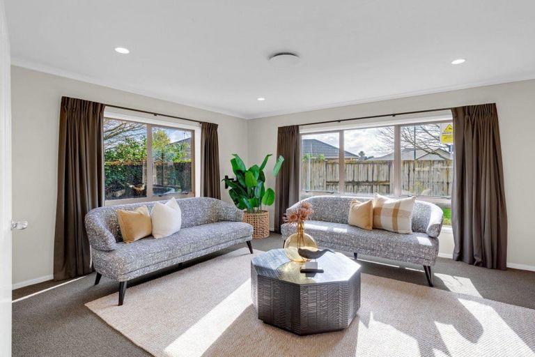 Photo of property in 9 Miers Glade, Rototuna North, Hamilton, 3210