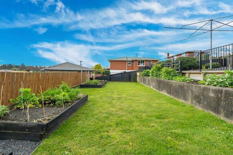 Photo of property in 54 Elwyn Crescent, Green Island, Dunedin, 9018