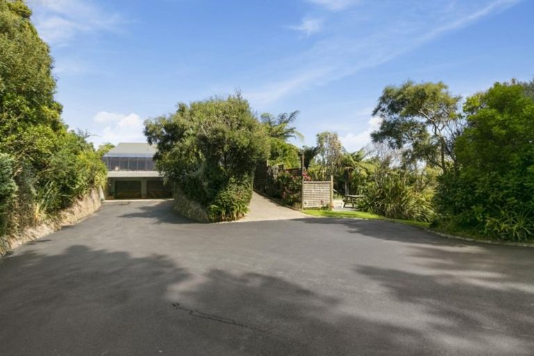 Photo of property in 266 Normandale Road, Normandale, Lower Hutt, 5010