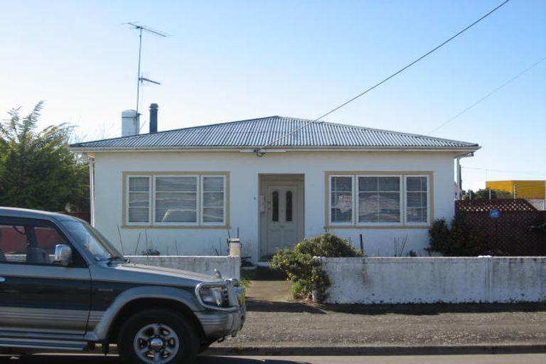 Photo of property in 6 Victoria Street, Carterton, 5713