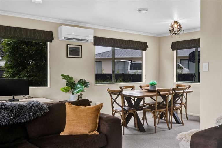 Photo of property in 3b Meade Place, Bell Block, New Plymouth, 4312