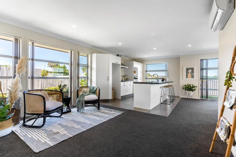 Photo of property in 12 Bernies Way, Ohauiti, Tauranga, 3112