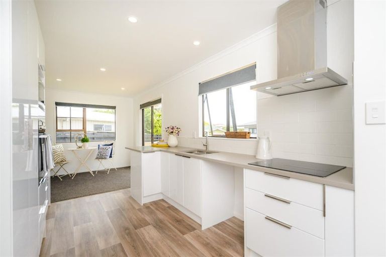 Photo of property in 5 Meads Place, Bulls, 4818