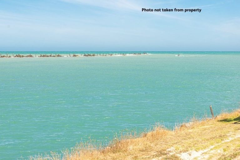 Photo of property in 5 Short Street, Castlecliff, Whanganui, 4501