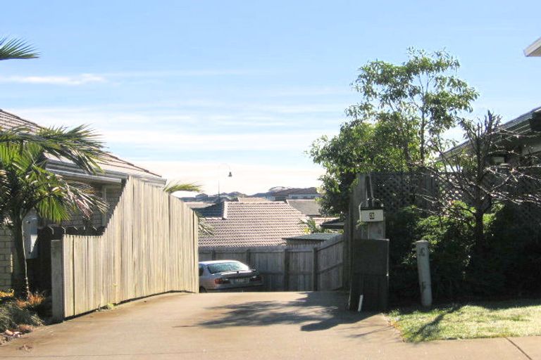 Photo of property in 3 Dairyland Drive, East Tamaki Heights, Auckland, 2016