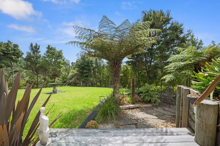 Photo of property in 361a Paremoremo Road, Paremoremo, Auckland, 0632