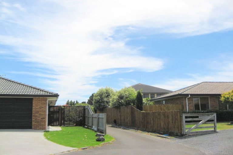 Photo of property in 43 Clarks Beach Road, Clarks Beach, 2122