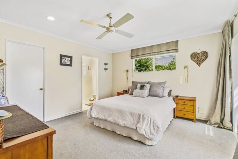 Photo of property in 49 Carlsberg Place, Papamoa Beach, Papamoa, 3118